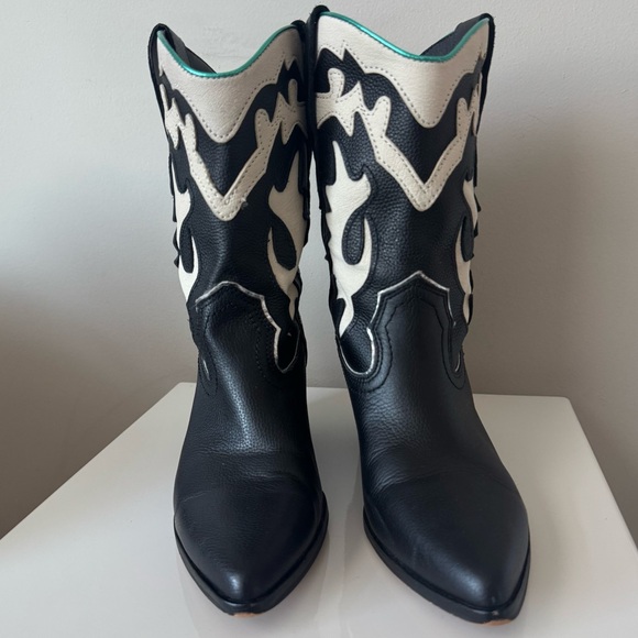 Dolce Vita Landen Boots in Black 7.5 - Picture 5 of 13